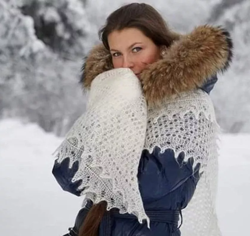 12 нче көн.Нәбирә Гыйматдинова Мәхәббәттә гөнаһ бар