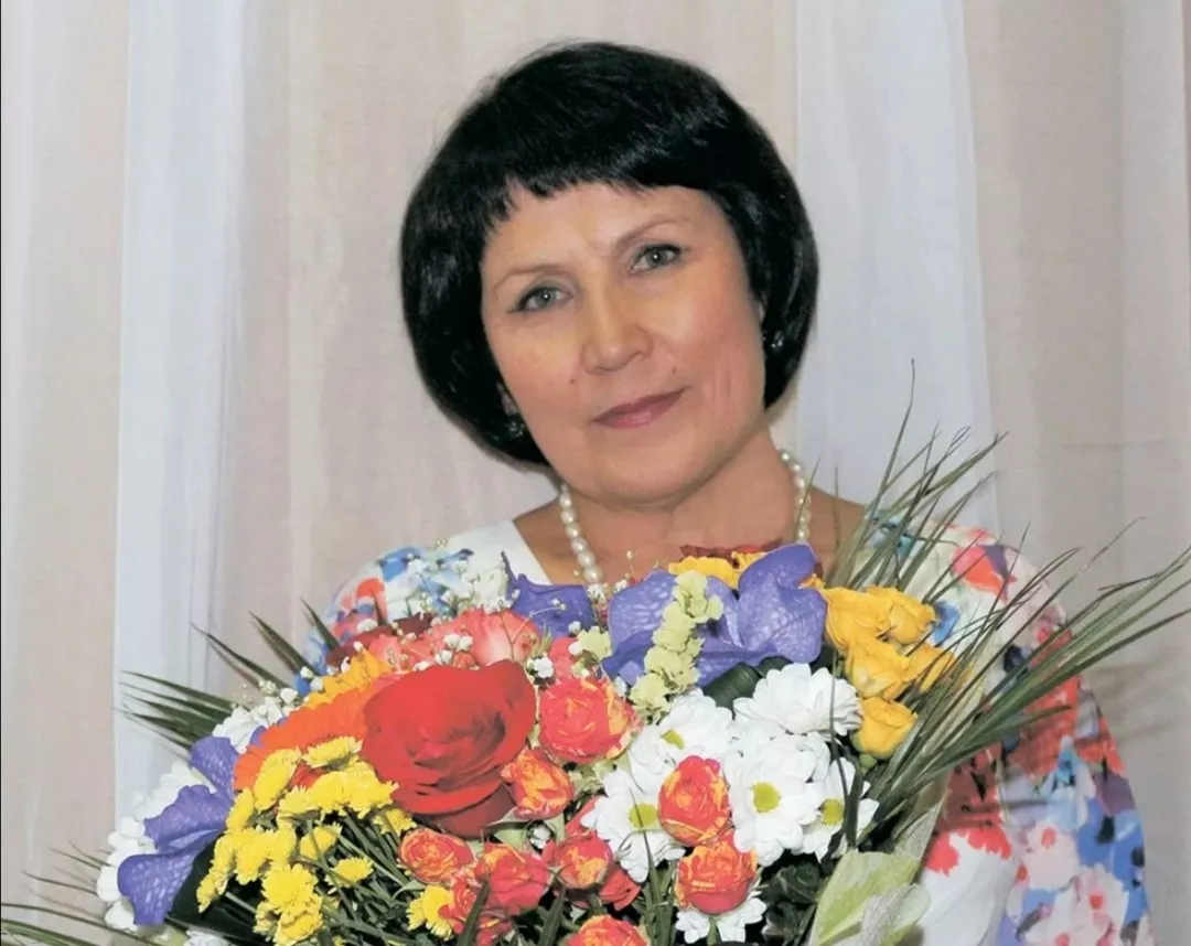 Шәмсия Җиһангирова "Гомер уза..."
