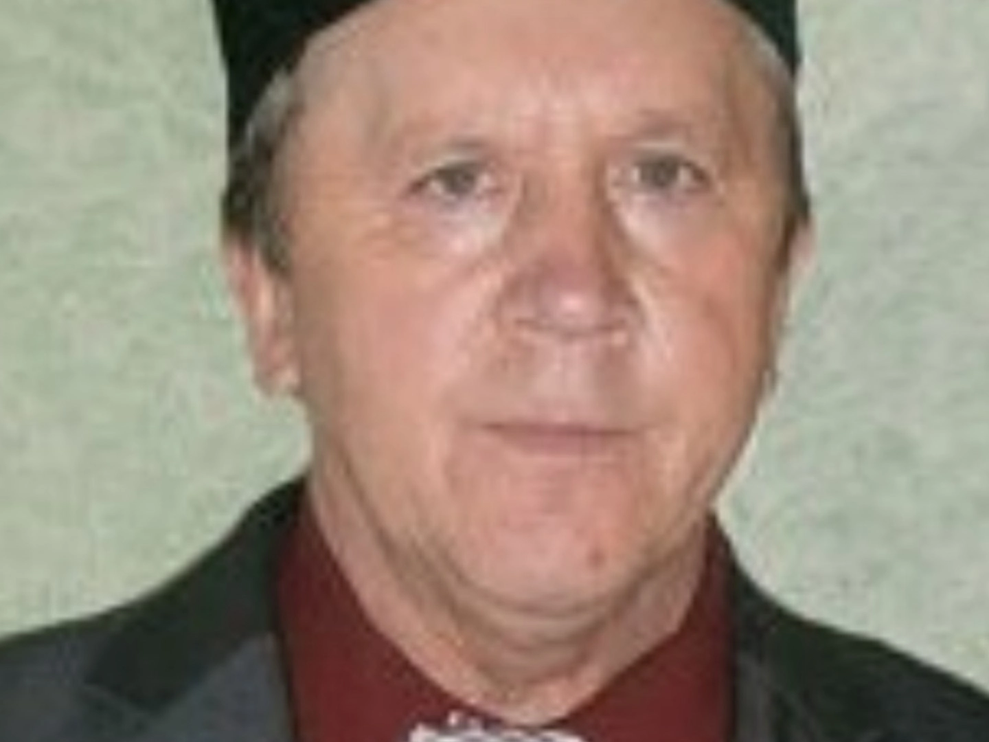 1нче көн. Таһир Шәмсуаров. Телемә бәйләнмәгез!