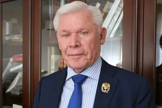 #Әдәбимарафон #Әдәбимарафон2025  12 нче көн Ренат ХАРИС Кеше кайчан матур?