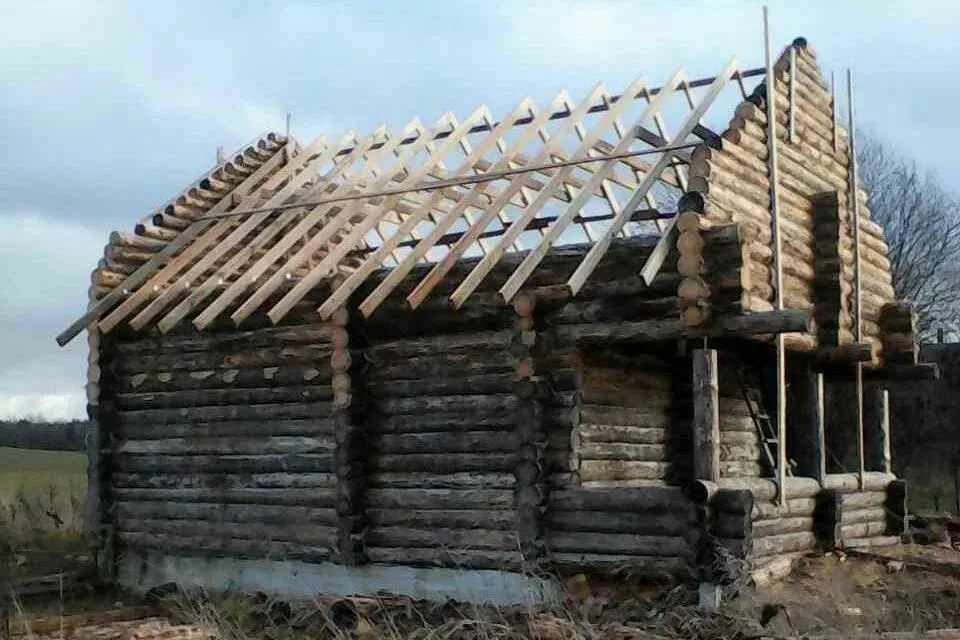 4 нче көн . Һади Такташ. Әүхәди.